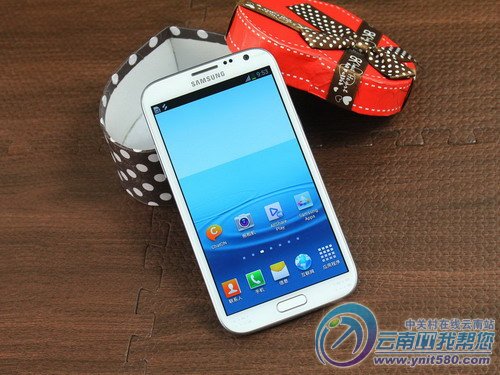 三星n7102 手机高清图片