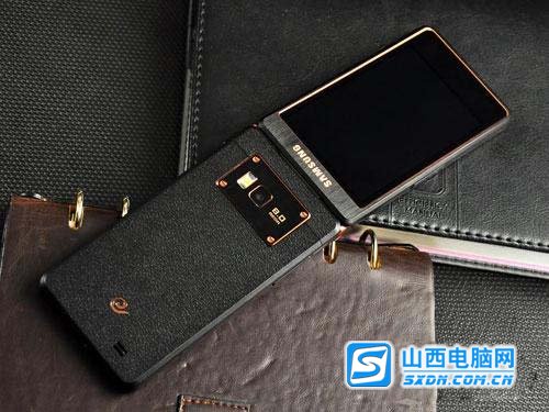 至尊商务手机+三星w2013售价14200元