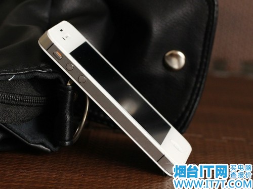 苹果人气机烟台苹果iPhone4S手机特卖-经典飞控手机软件图片