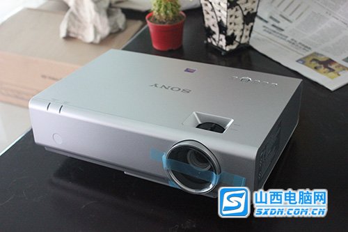 节能教育投影机索尼ex246奥立特推荐
