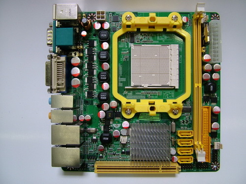 AMD780G vs. NVIDIA MCP78S 