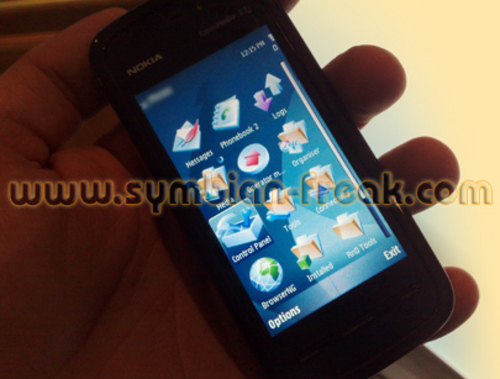 W宽屏诺基亚iPerformer出战 剑指iPhone W宽屏诺基亚iPerformer出战 剑指iPhone