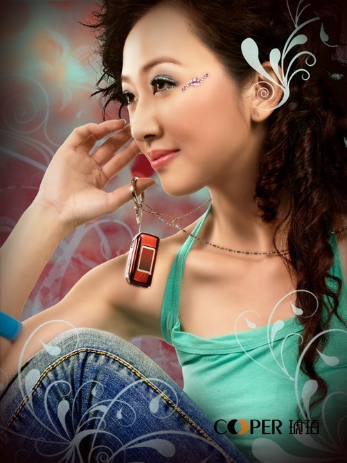 绝美a口琴口琴代言丑女美女化妆难挡美女图片琥珀诱惑变图片