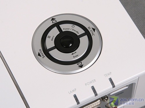 720p短焦王 奥图码HD71S家用投影评测 720p短焦王 奥图码HD71S家用投影评测