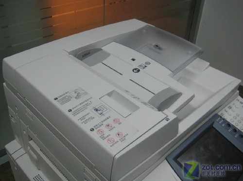 简化工作流程 富士施乐C2200新品评测 简化工作流程 富士施乐C2200新品评测