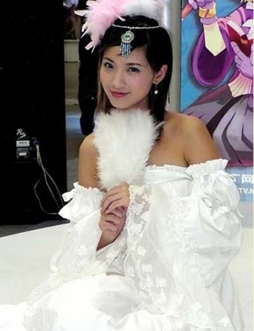 点评那些传说中网游“第一美女”们 点评那些传说中网游“第一美女”们