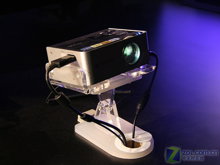 投比影重要?投影机使用常见误区解惑 投比影重要?投影机使用常见误区解惑