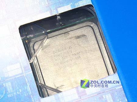 3.0GHz主频 65nm双核D930跌至1570元 3.0GHz主频 65nm双核D930跌至1570元