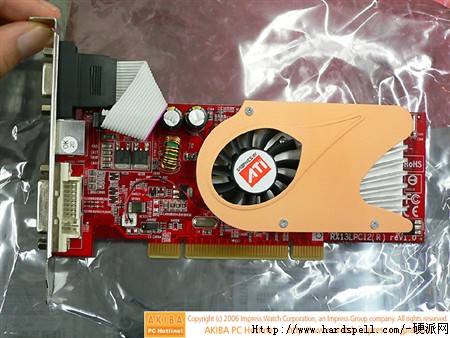 传统PCI接口Radeon X1300显卡抢先看 传统PCI接口Radeon X1300显卡抢先看