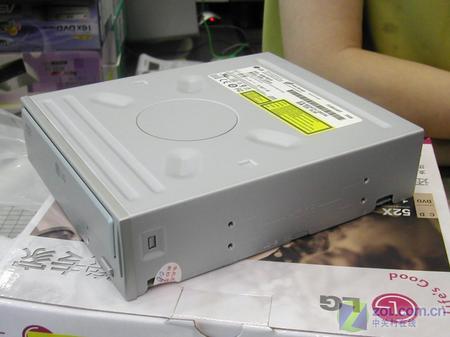 暑假轻松看片 5款超值DVD光驱任你挑 暑假轻松看片 5款超值DVD光驱任你挑