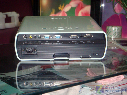 新灯泡和控制技术索尼EX130理想选择