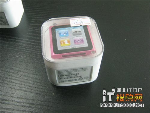 ipod nano6摇身变腕表 苹果外设69元 高清图片