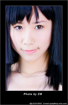 回眸一笑百媚生 索尼单反美女靓照 回眸一笑百媚生 索尼单反美女靓照
