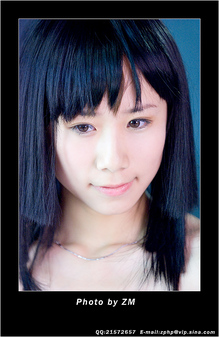 回眸一笑百媚生 索尼单反美女靓照 回眸一笑百媚生 索尼单反美女靓照