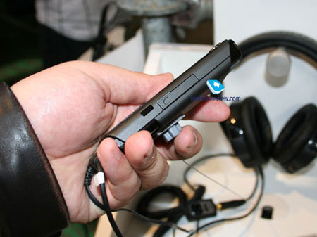 1GB+3.5mm接口=3500 诺基亚N70音乐版赏 1GB+3.5mm接口=3500 诺基亚N70音乐版赏