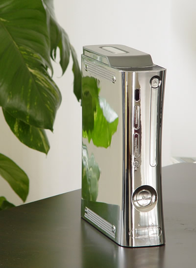 复古外加恐怖 Xbox 360游戏机改造图赏 复古外加恐怖 Xbox 360游戏机改造图赏