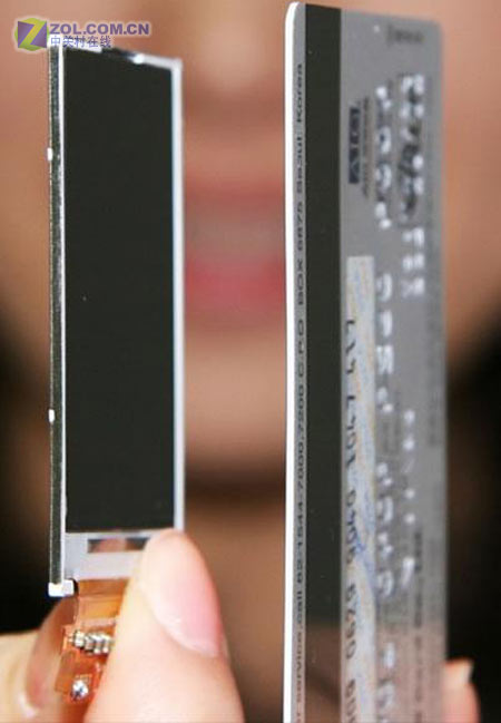 7mm直板10mm滑盖将做古 最薄TFT屏诞生 7mm直板10mm滑盖将做古 最薄TFT屏诞生