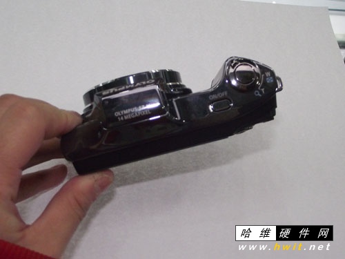 升至20倍光变 奥林巴斯SZ11小降百元-奥林巴