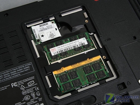 Inspiron 1501<A href=http://www.zhujiangroad.com/products/12,6.html TARGET=_blank><u><font color=#000000>ڴ</font></u></a>