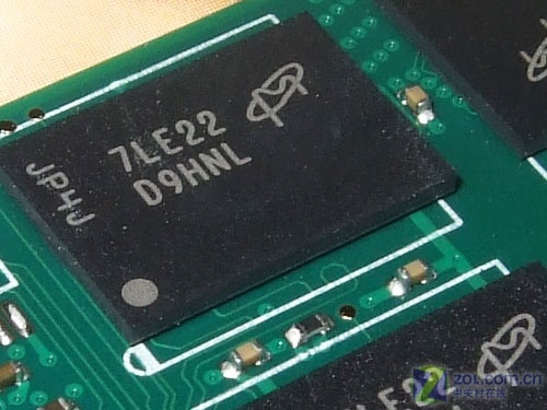 о2GB/667ʼǱڴ799Ԫ 