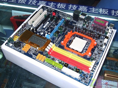  570sli AMD 