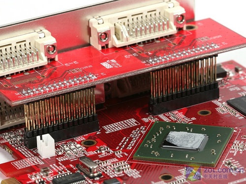 ΪR680׼ Ƭ˫26Proع 