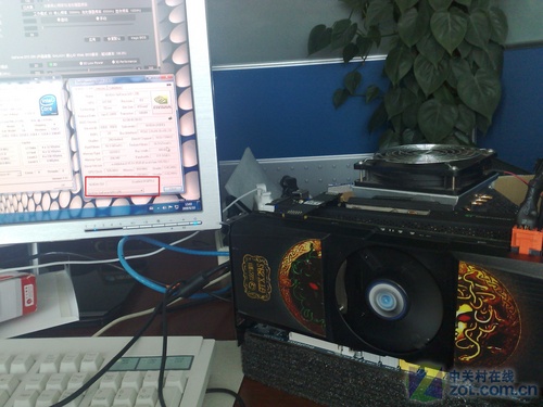 Ҷ ¾ɰGTX295Ȼ·SLI 
