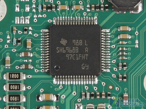  ҵ׸SATA 6Gbps/USB3.0 